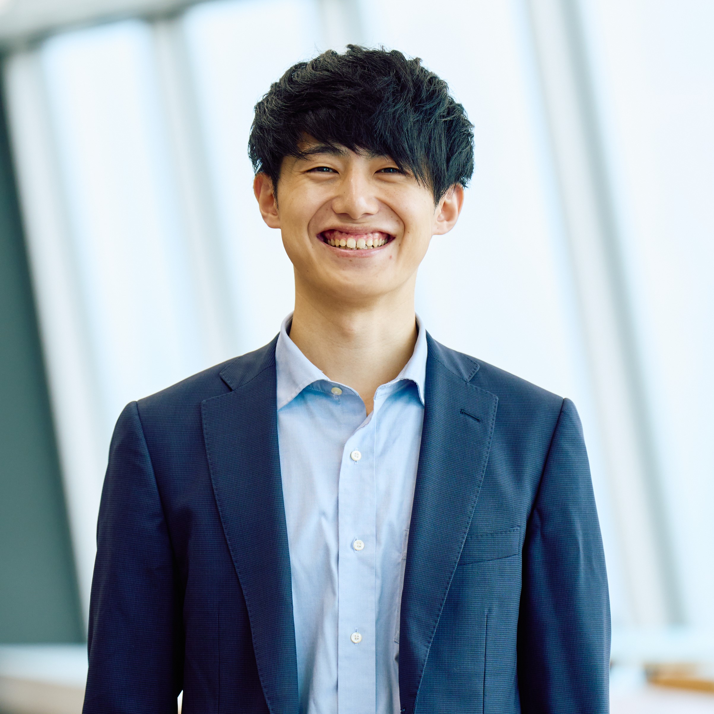 第三者だからこその視点で、 <br>求職者の無意識な「思い込み」を払拭し、新しい可能性を拓く